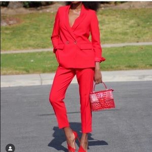 NWT ZARA Mid Rise Cropped Straight Leg Pants XS